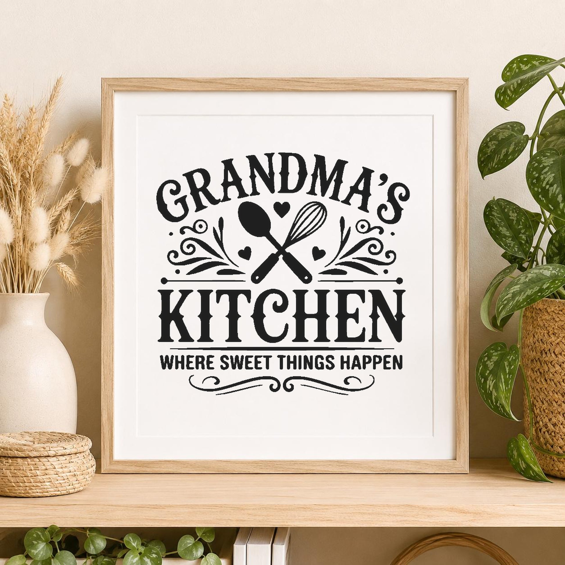 Displaying Grandma Kitchen With Two Utensils stencil photo 2