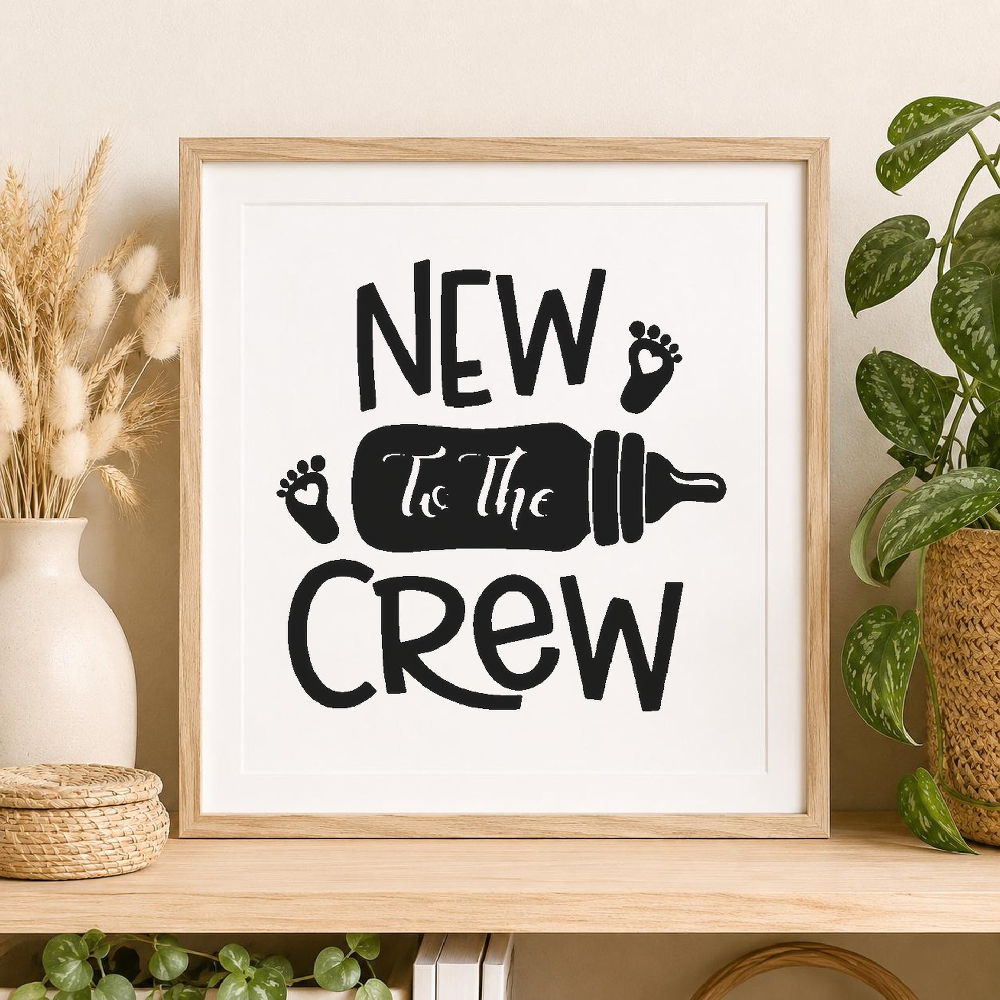 Displays New To The Crew Baby stencil photo 2