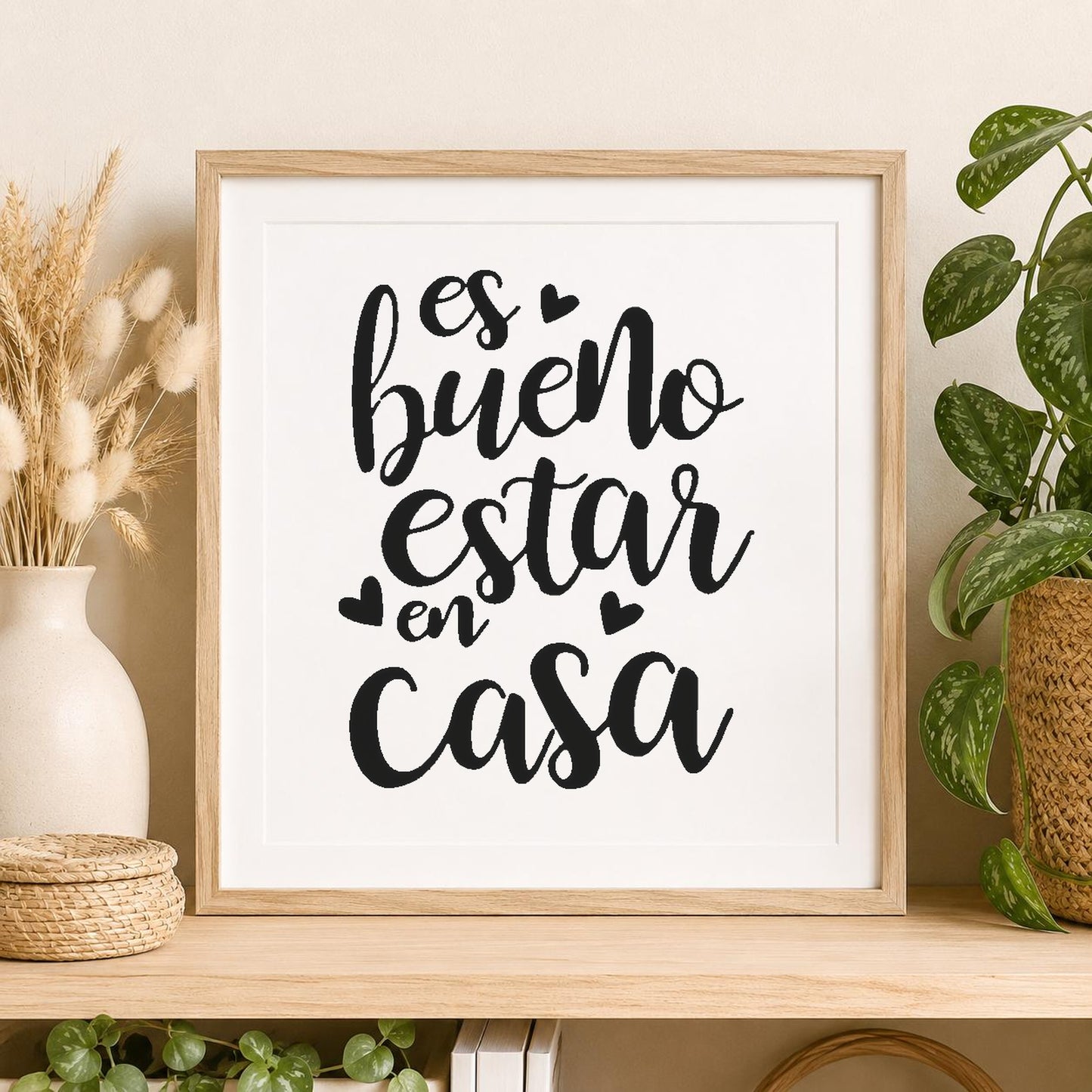 Features The Words Es Bueno Estar stencil photo 2