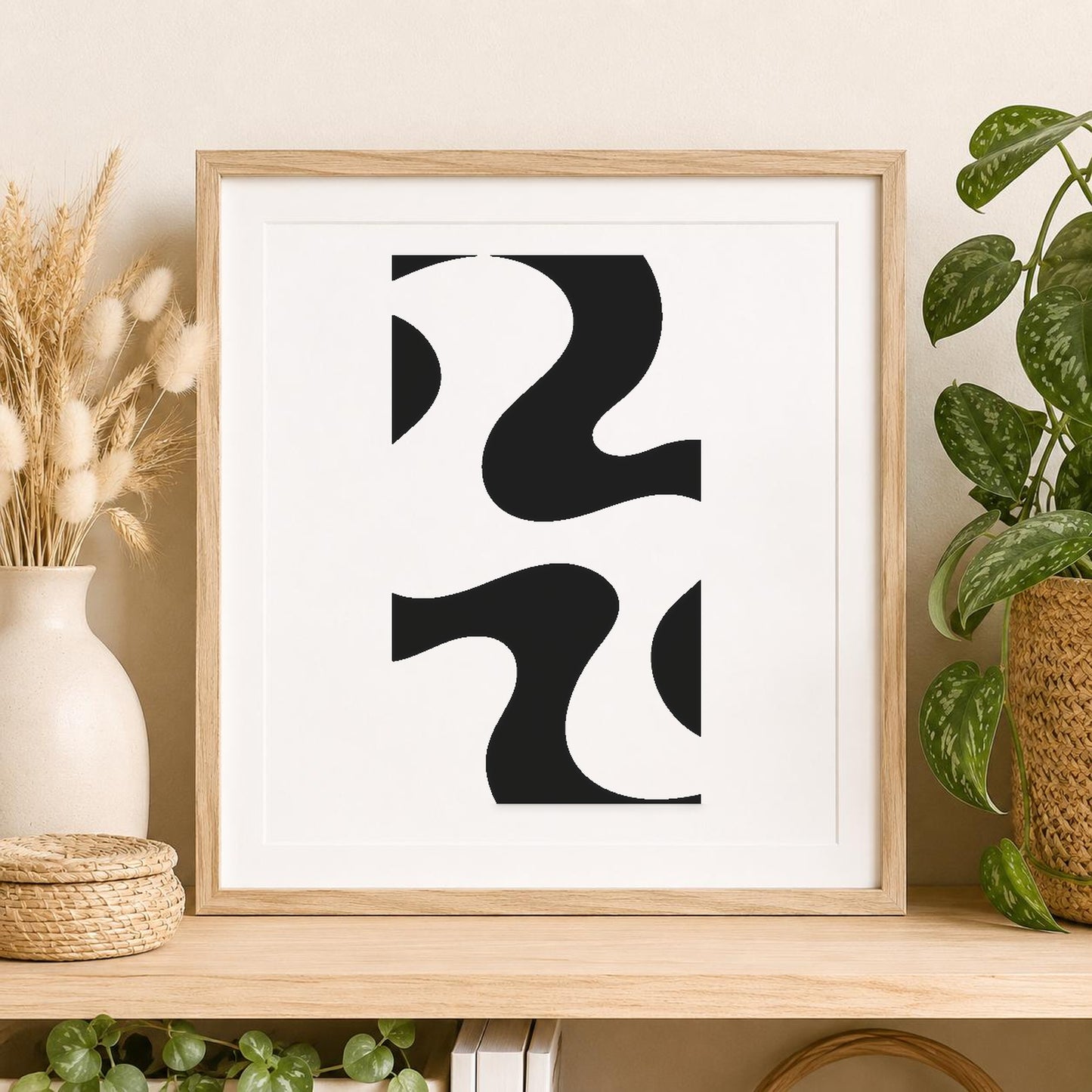 Irregular Shapes With Curves And Twists stencil photo 2