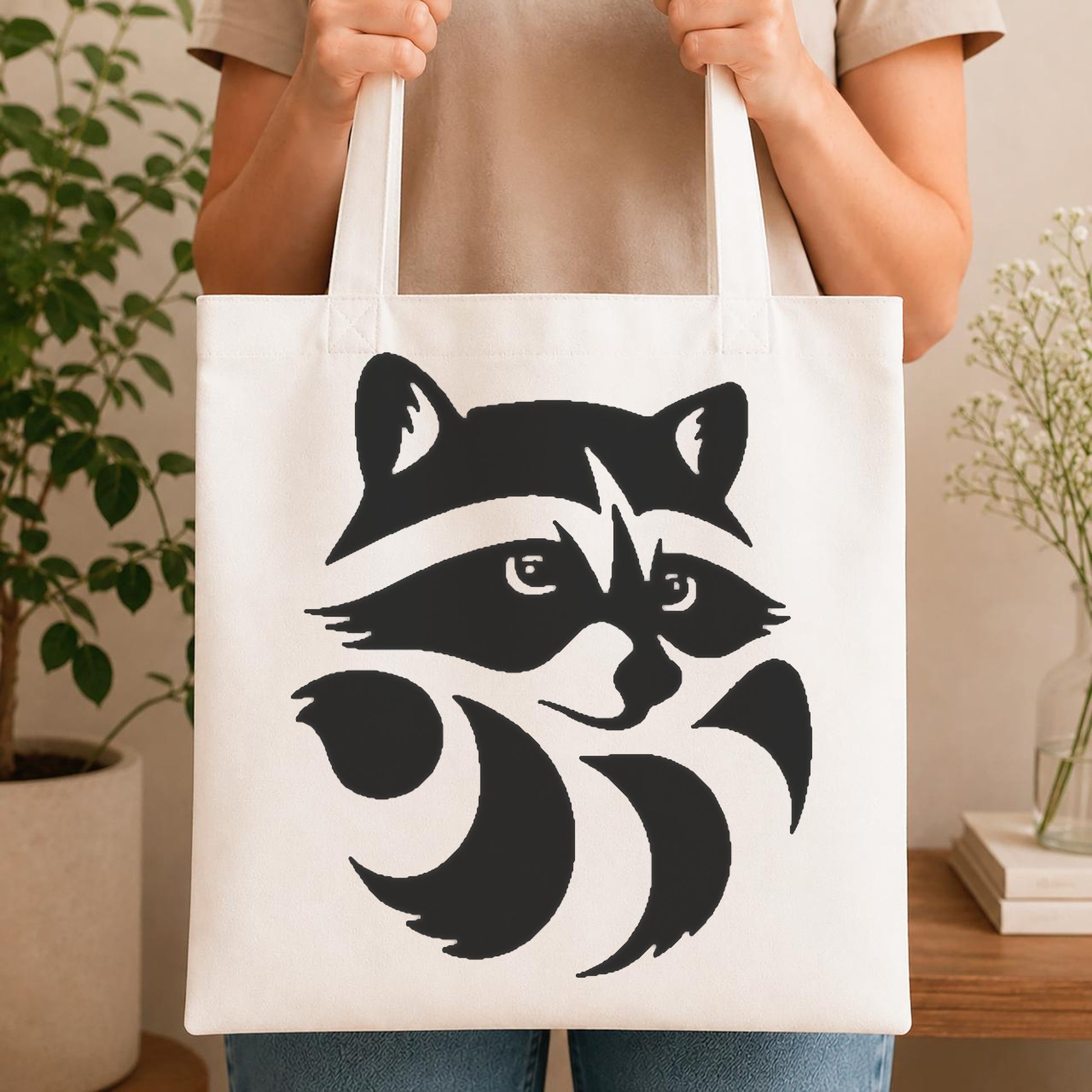 Raccoon Face With Prominent Eyes Ears stencil photo 4