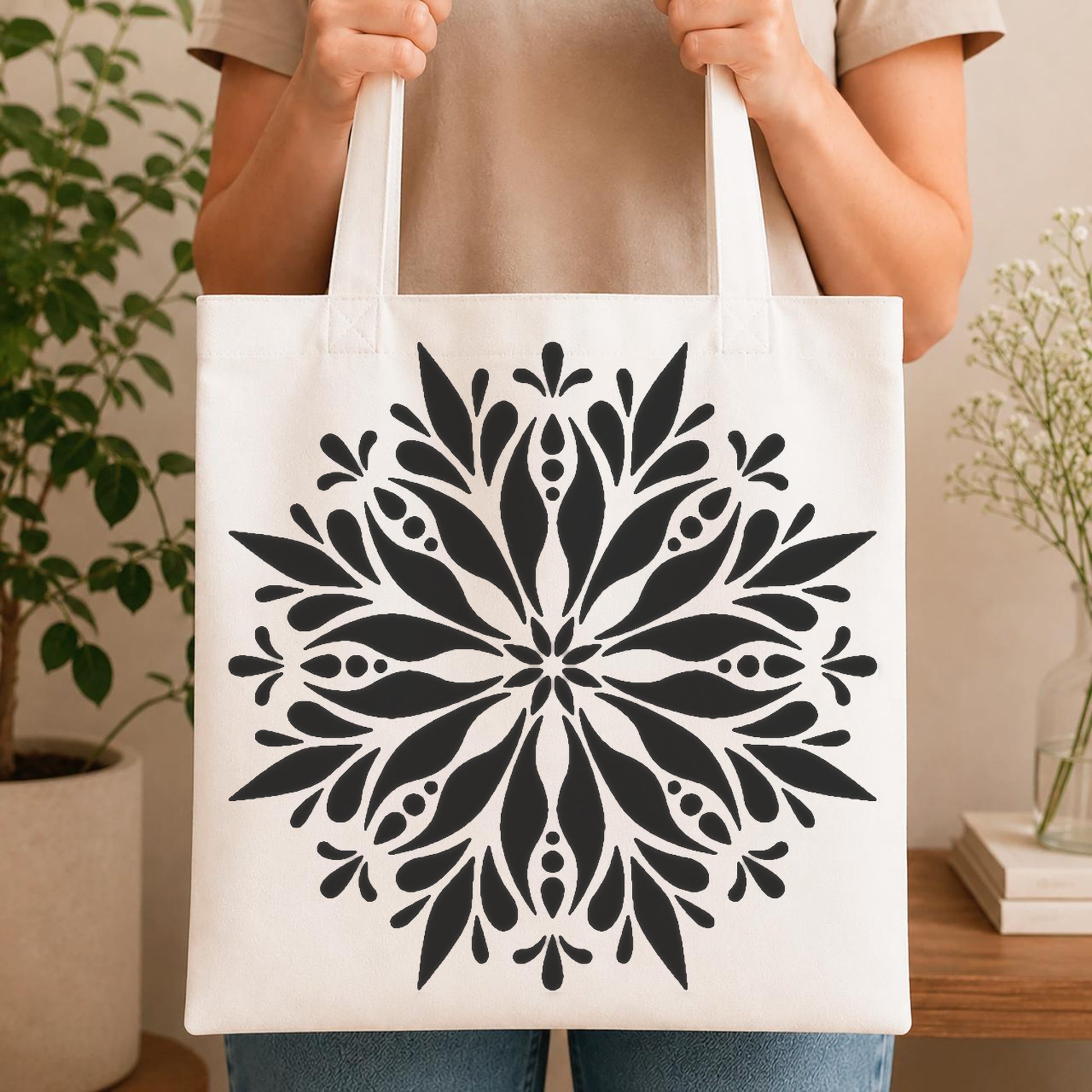 Symmetrical Shape With Elongated Leaves And stencil photo 4