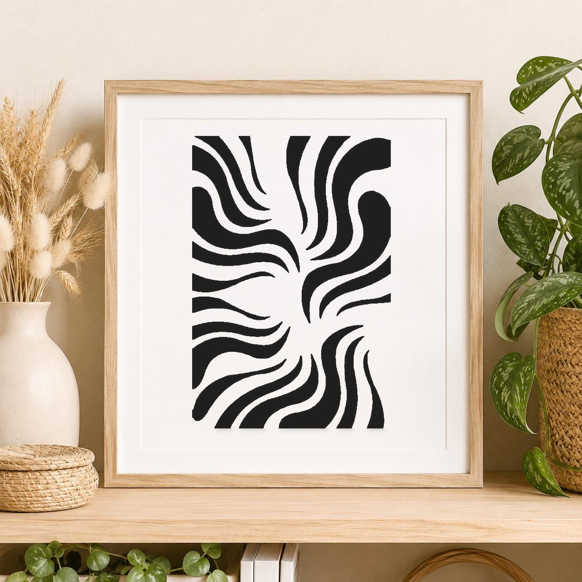 Wavy Shapes Extending From The Center stencil photo 2